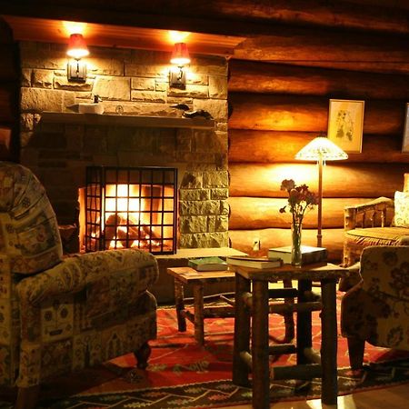 East Kemptville Trout Point Lodge Of Nova Scotia מראה פנימי תמונה