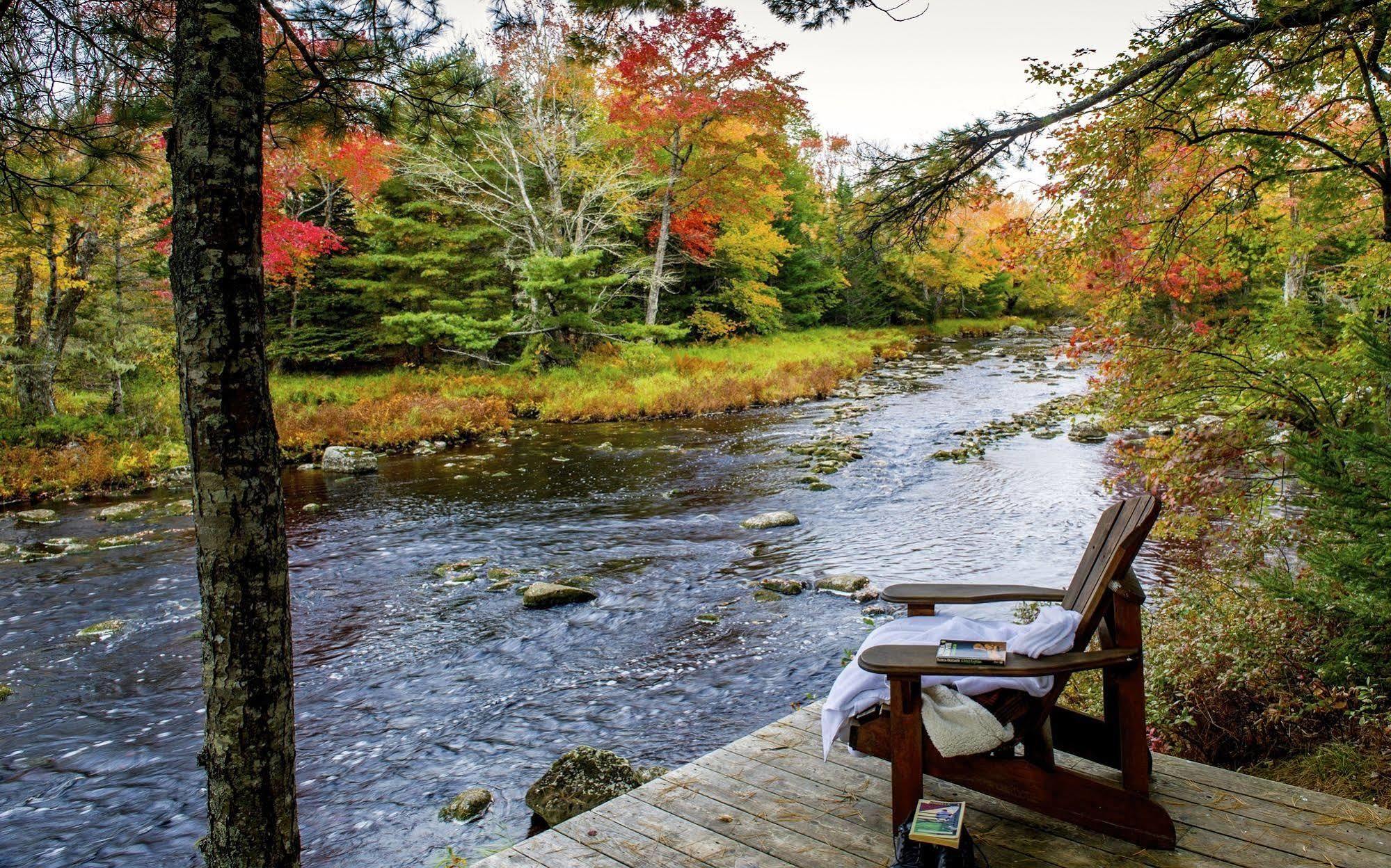 East Kemptville Trout Point Lodge Of Nova Scotia מראה חיצוני תמונה